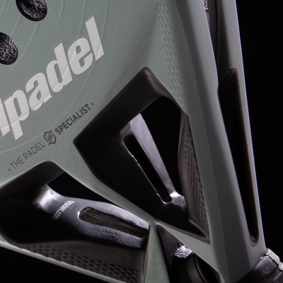 Bullpadel Hack 04 (2026) – Het Racket van Paquito Navarro afbeelding 5