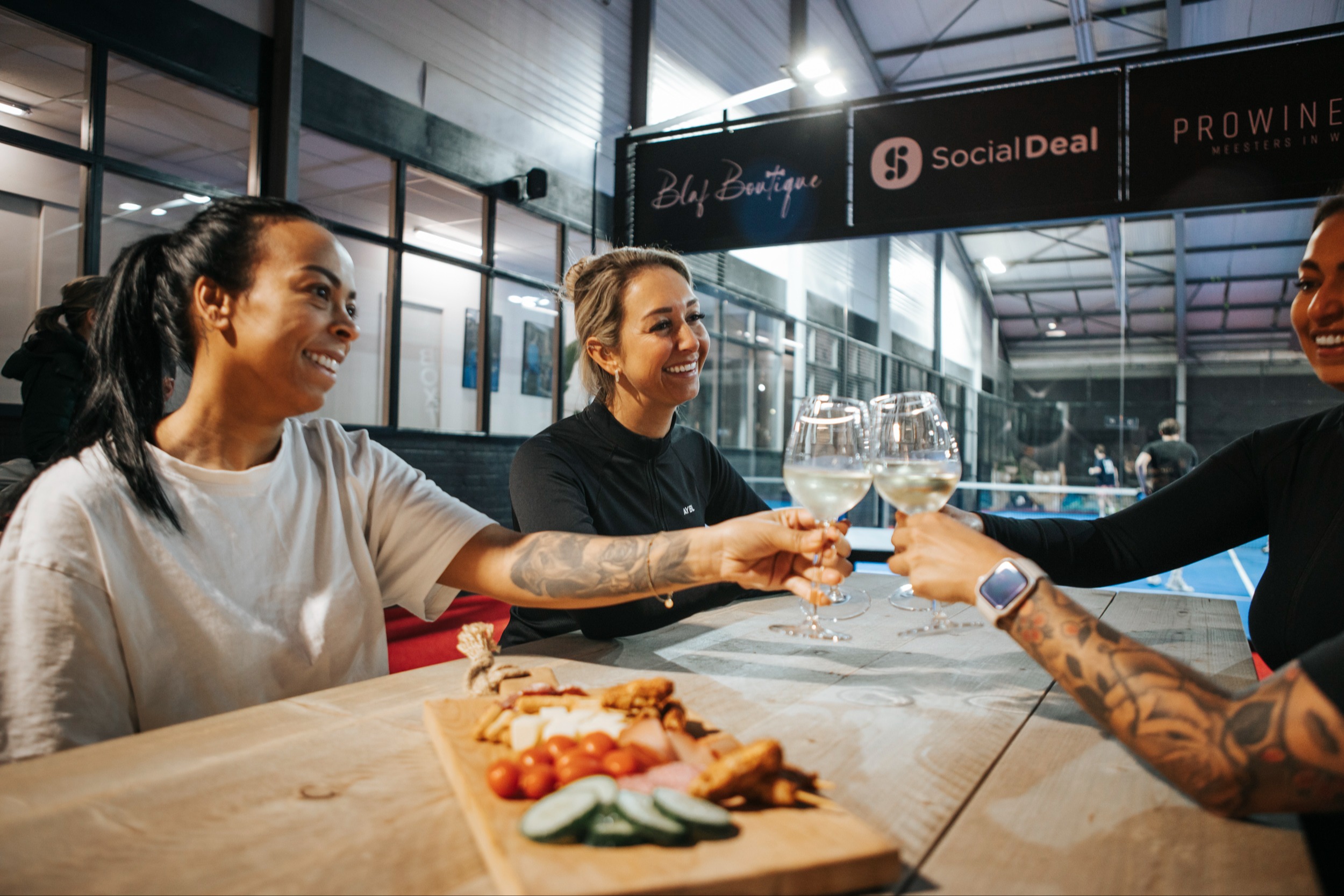 Chicas del Padel🍷🧀 NIVEAU 8 & 9