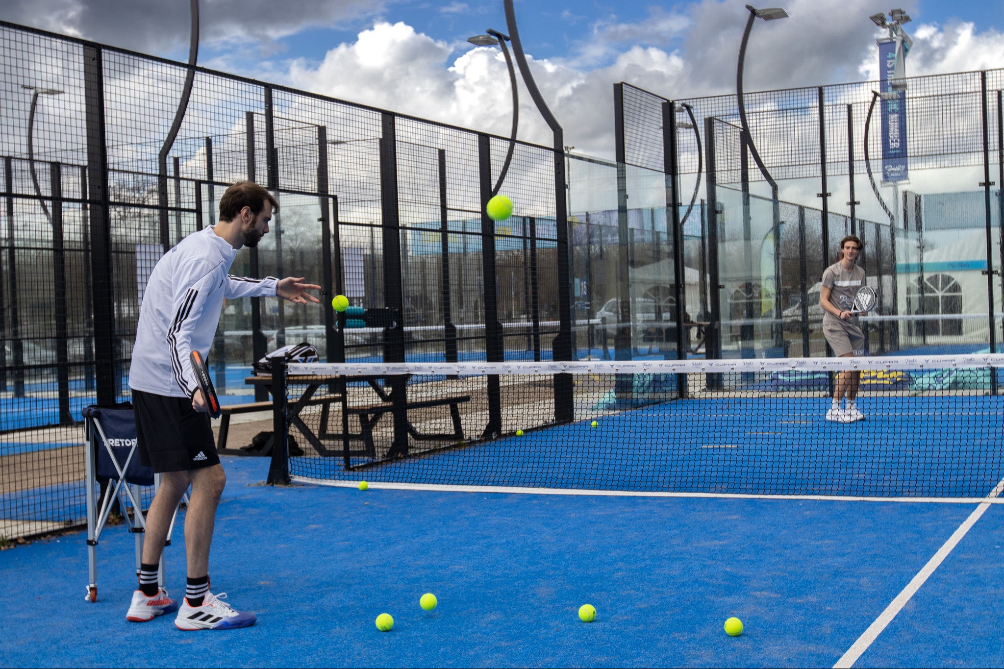 Logo Clinic 🎾 The back wall 🎾