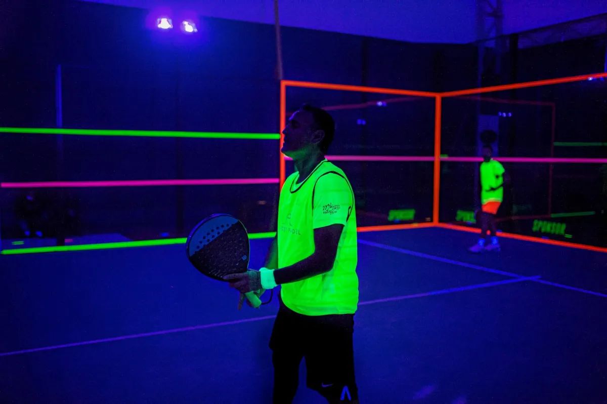 INTERMEDIATE Glow in the Dark padel