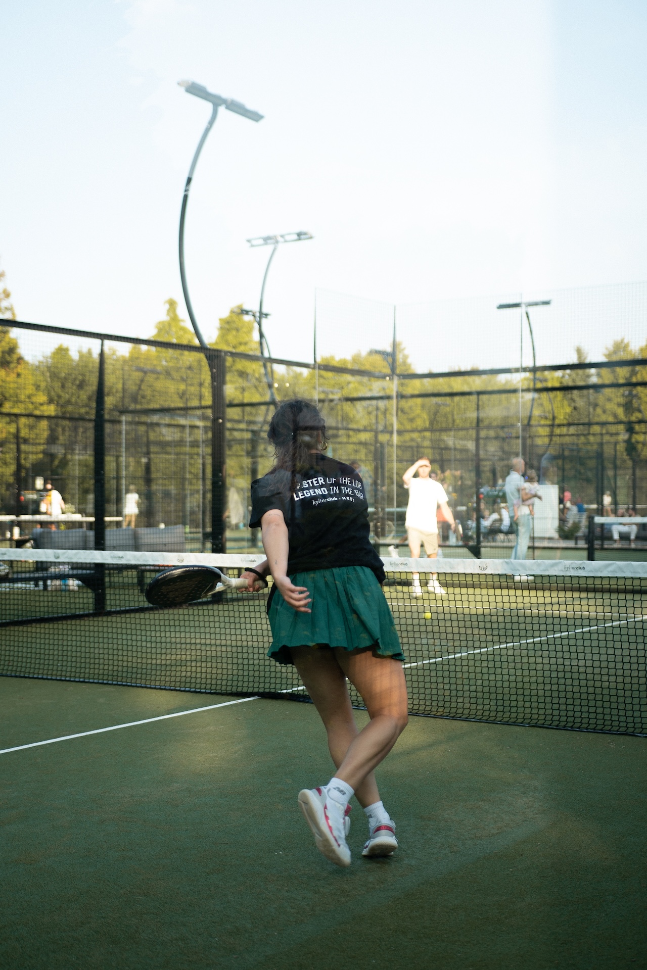 Eerste editie van Padel & Booze vol sport en plezier